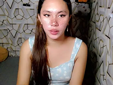 lameila: онлайн-секс-чат