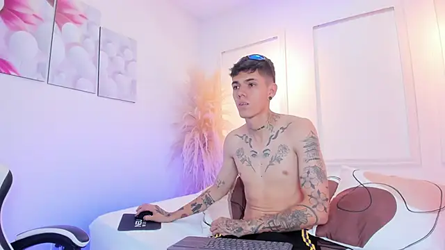 Show webcam de Tommy_valverde