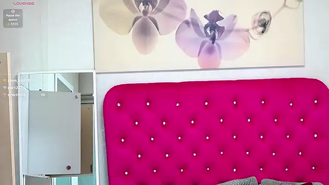 LoraDelNiro Live XXX-chat