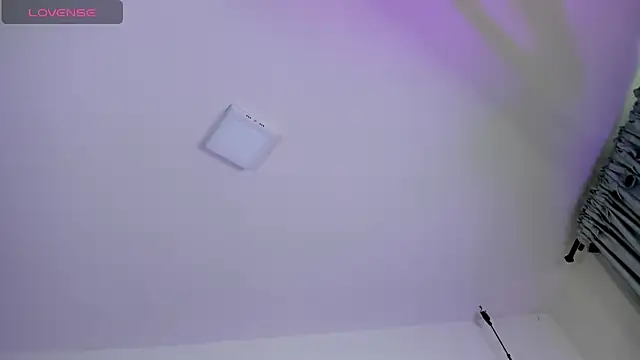 Lele_669 Chat XXX in diretta