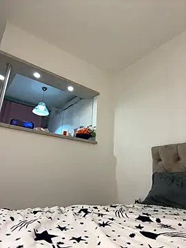 IrisBlues Chat XXX live