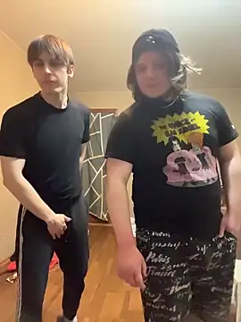 Вебкам-шоу desiredude9