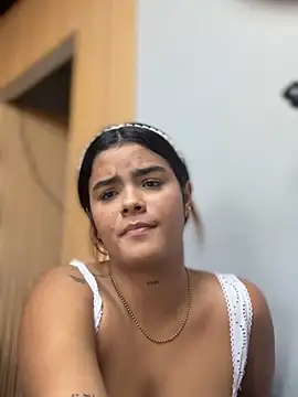 Kaily_Sweet16 live XXX chat