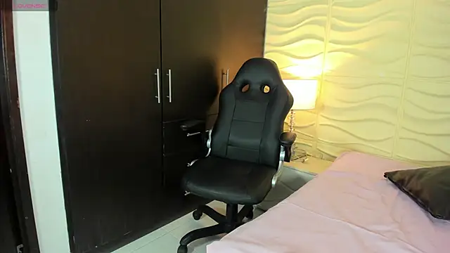 IsabellaDaft 即時 XXX 聊天