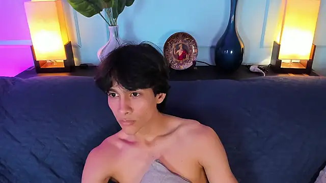 Cheys_Mast Chat XXX live