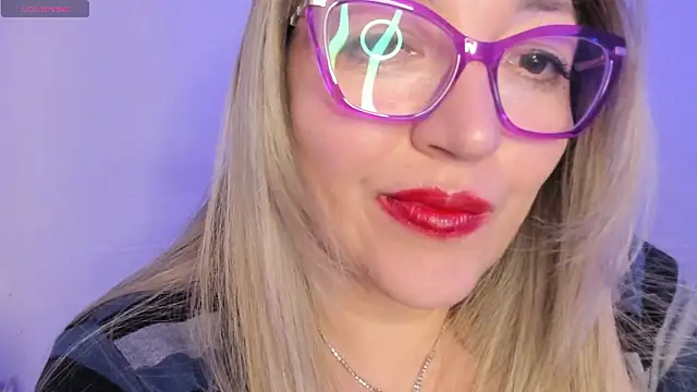 Naty_Mature_'s Webcam Show