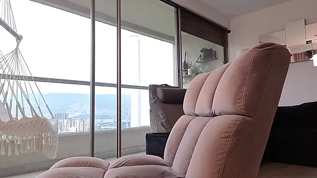 mandi4pole_'s Live XXX Chat