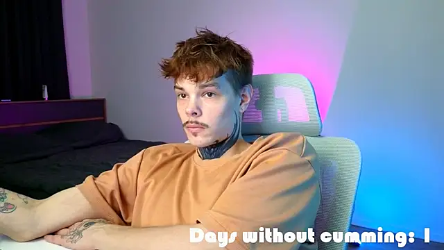 DENIS_HERE Live XXX-Chat