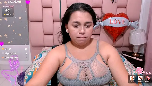 nikol_hot18 – Naživo XXX chat