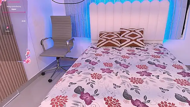 Chat XXX ao vivo de ZainaNour