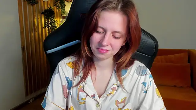 Chat +18 de FreyaVey ao vivo