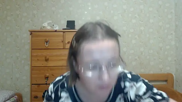 Chat +18 de Smart_Rose ao vivo