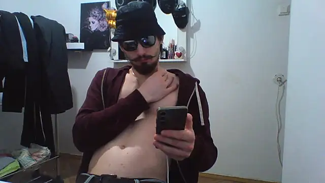 KaelNox live XXX chat