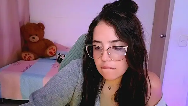 Chat +18 de _alicia_z ao vivo