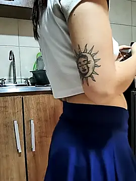 XXX chat uživo modela Tefannyy_