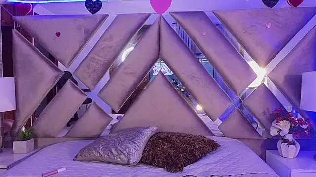 XXX chat uživo modela HarperrWest