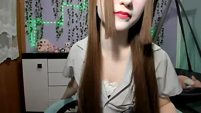 Yoonhee_kiのライブXXXチャット