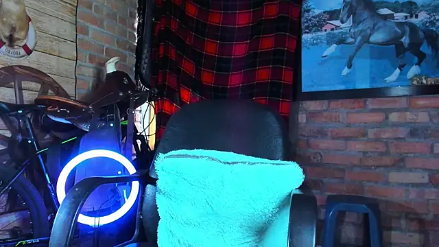 dominic_jonson Webcam Show