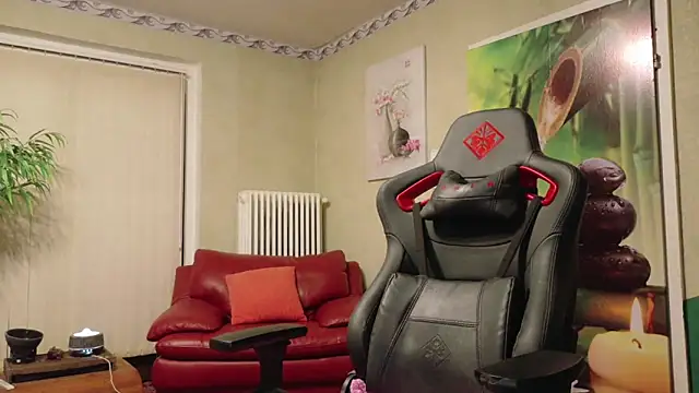 XXX chat uživo modela HotLana69