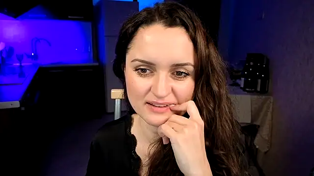 Cerann1's Live XXX Chat