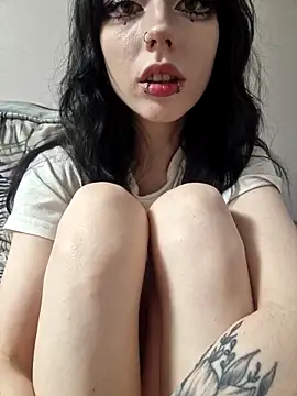 _Alice_0-0: онлайн-секс-чат