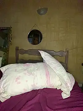 jepetitoiseau: онлайн-секс-чат