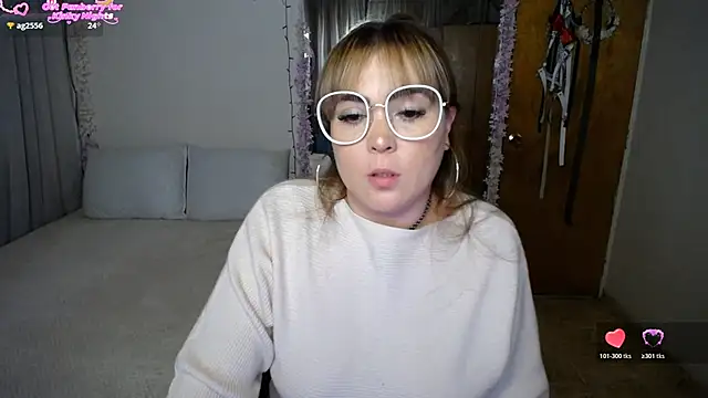 Sahory__'s Live XXX Chat