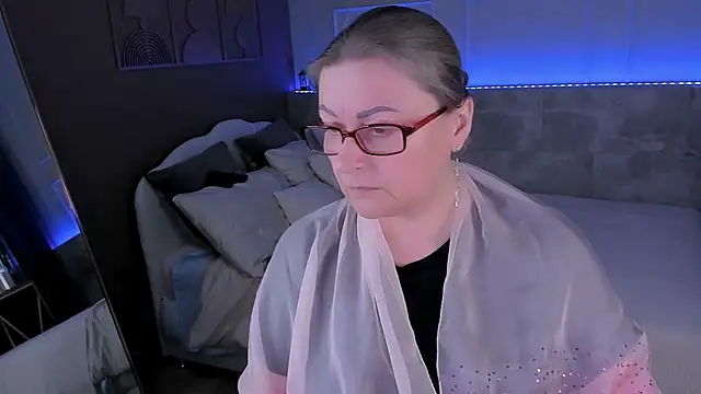 AlexandraKind – Naživo XXX chat