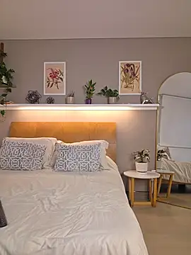 sarah_rayy: απευθείας συνομιλία ΧΧΧ