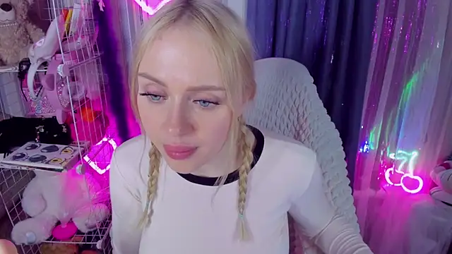 CeaneLino's Live XXX Chat