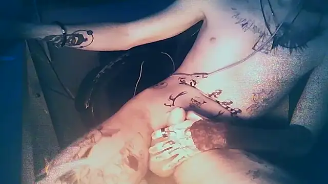 atreus69big 网络视讯表演