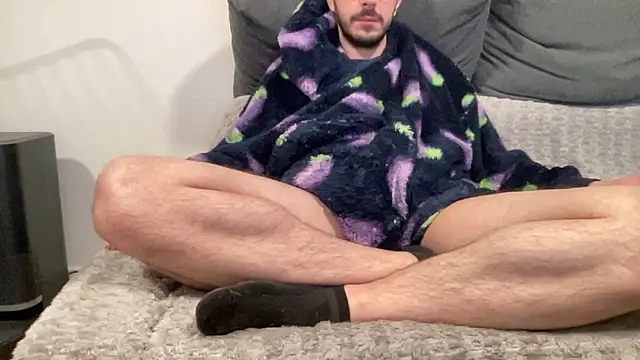 cumlvr111 élő XXX-chatje