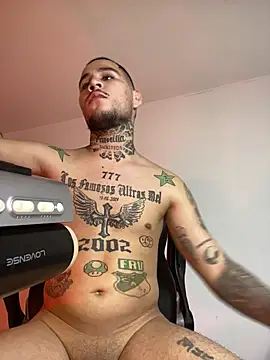 king_of_desire élő XXX-chatje