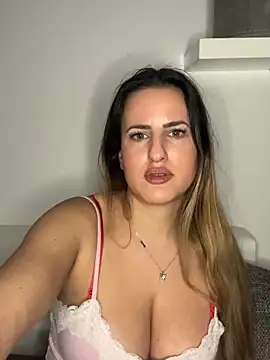 Lia_x1x's Live XXX Chat