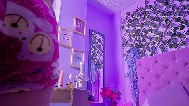 Emma-Quintana: απευθείας συνομιλία ΧΧΧ