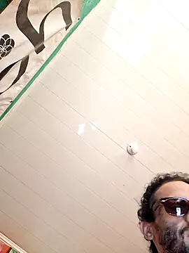 Toycockhot élő XXX-chatje