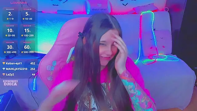 Lolisuccub: онлайн-секс-чат