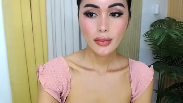 HeavenlyStarlight's Live XXX Chat