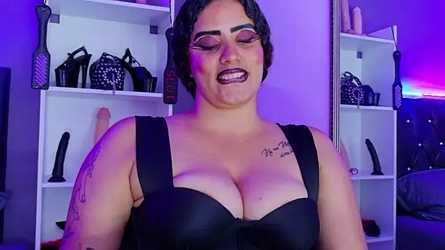 MariaGaitan's Live XXX Chat