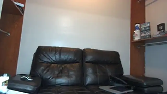 Zander823 webkamerás műsora