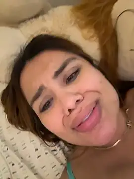 valeria2019hot 即時 XXX 聊天