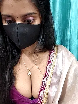 Aanya_hotty Pertunjukan Webcam