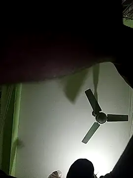 Chat +18 de mahadakha78 ao vivo