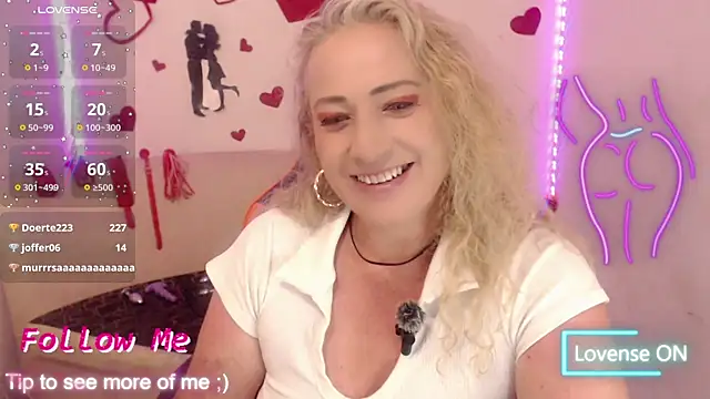 Chat XXX ao vivo de sofiacurvy_45