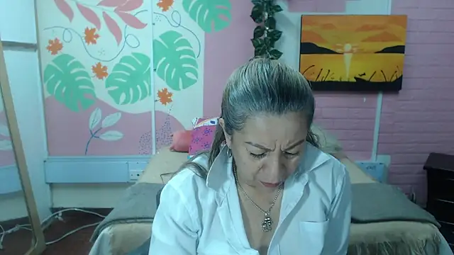 ZAMANTHA Adlı Modelin Canlı XXX Sohbeti