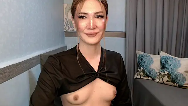 xMeganFucks69 Webcam-Show