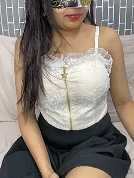 Chatroom XXX en direct de escape_with_me