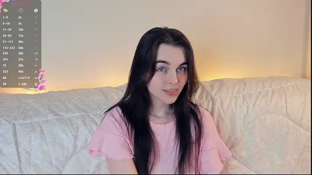 Chat +18 de MirnaTellado ao vivo