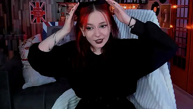 LizzyRid Adlı Modelin Canlı XXX Sohbeti