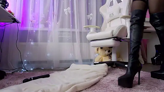 my--Polina 웹캠 쇼